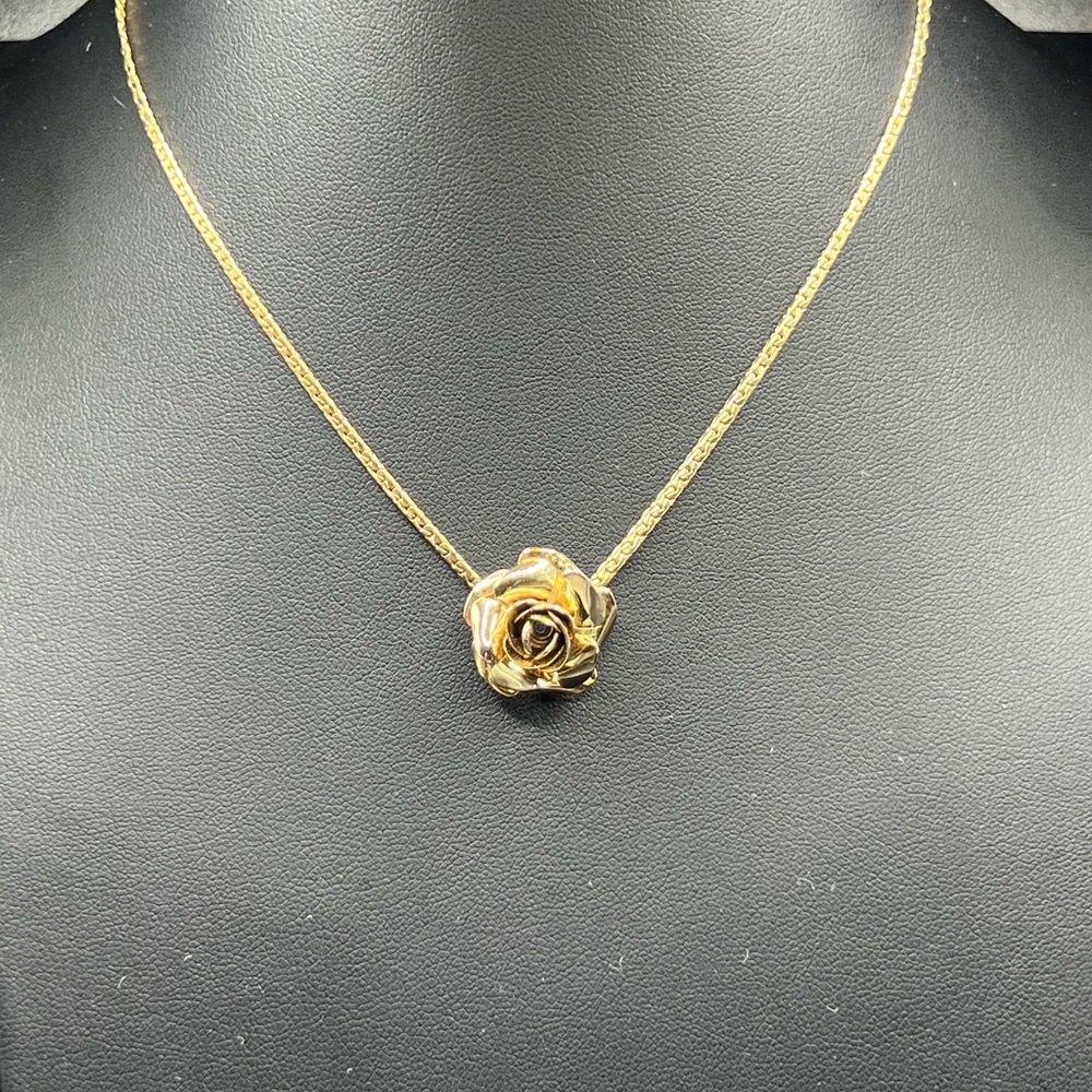 Gold Rose Pendant Necklace - Elegant Women's Jewelry